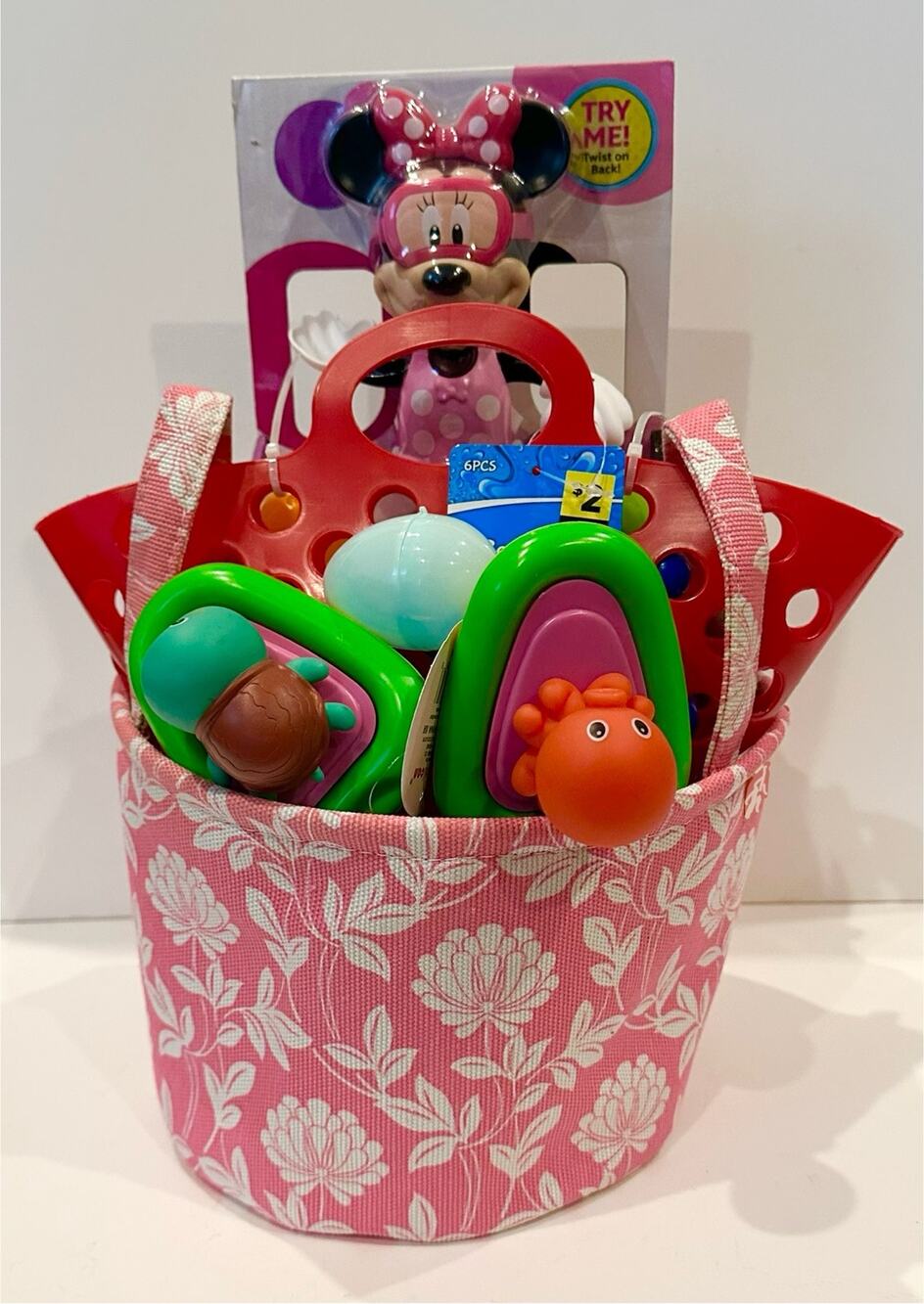 New Children's Minnie Mouse Beach & Bath Gift Set, Easter Basket, Water fun